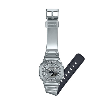 CASIO G-SHOCK OAK - СЕРИЯ FINE METALLIC - СЕРЕБРО GM-2100YM-8AER
