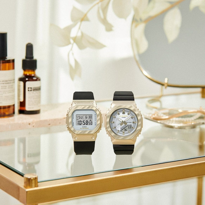 CASIO G-SHOCK OAK METAL COVERED COMPACT - BELLE COURBE SĒRIJA GM-S5600BC-1ER