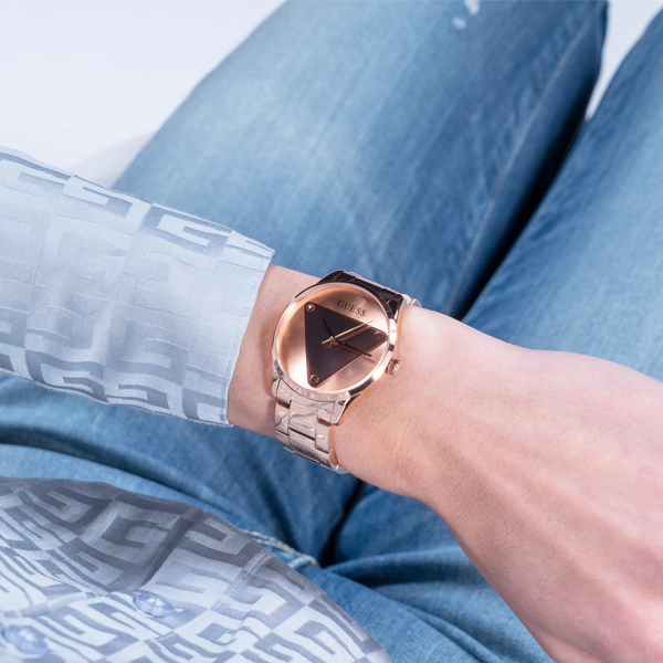 GUESS EMBLEM GW0485L2