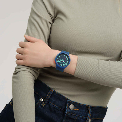 SWATCH ESSENTIALLY BOLD SB01N700