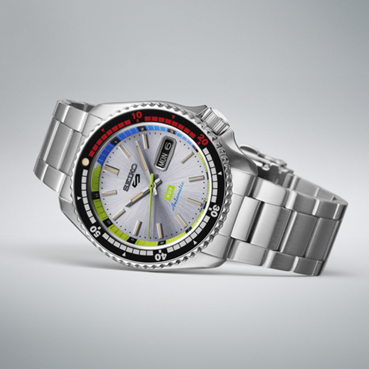 SEIKO 5 SPORTS - КОЛЛАБОРАЦИЯ С HUF - ЛИМИТИРОВАННАЯ СЕРИЯ SRPL33K1